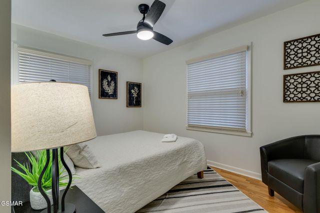 524 Reba Lane, Gatlinburg, TN 37738