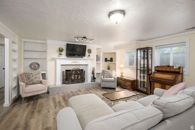 11448 S 1380 E, Sandy, UT 84092
