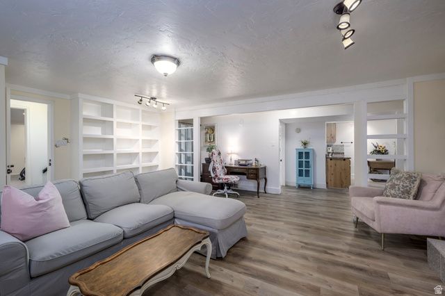 11448 S 1380 E, Sandy, UT 84092