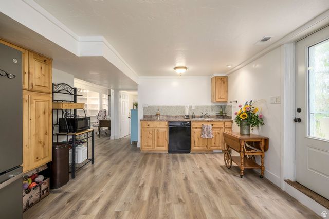 11448 S 1380 E, Sandy, UT 84092