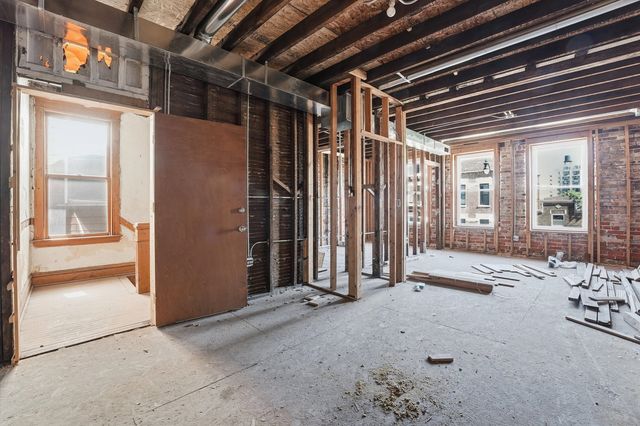 1321 W 18th Street, Chicago, IL 60608