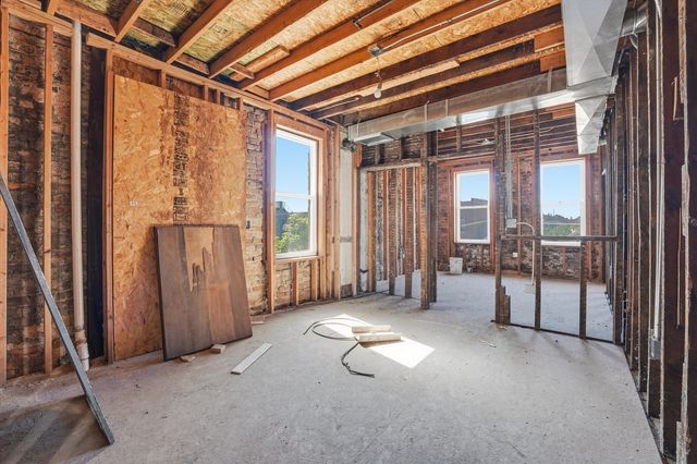 1321 W 18th Street, Chicago, IL 60608