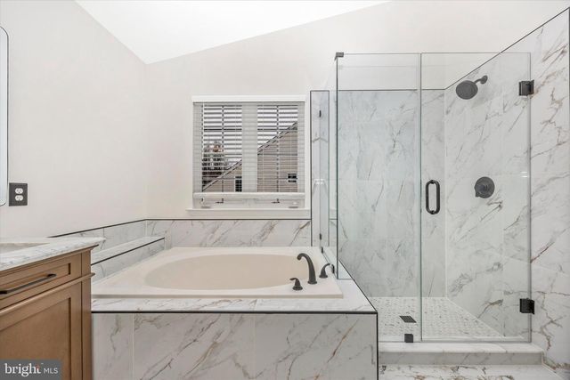 6353 BANNISTER DR, Frederick, MD 21701