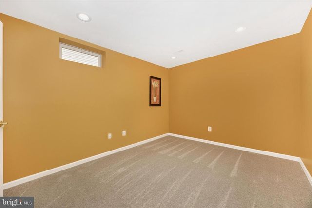 6353 BANNISTER DR, Frederick, MD 21701