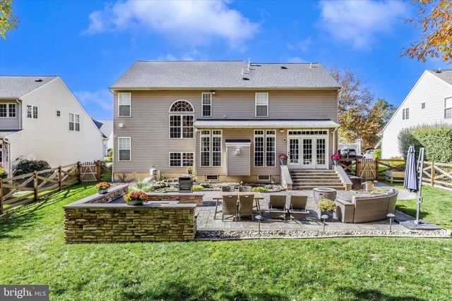 6353 BANNISTER DR, Frederick, MD 21701