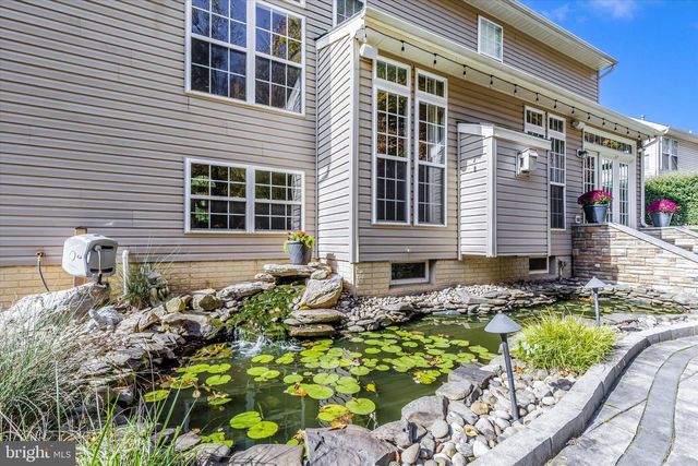 6353 BANNISTER DR, Frederick, MD 21701