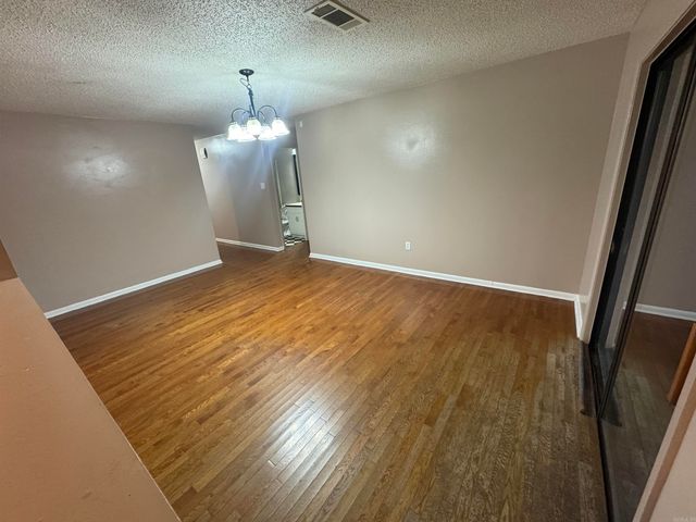 15 Overlook Drive, Searcy, AR 72143