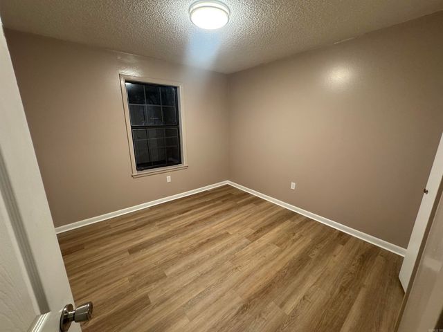 15 Overlook Drive, Searcy, AR 72143