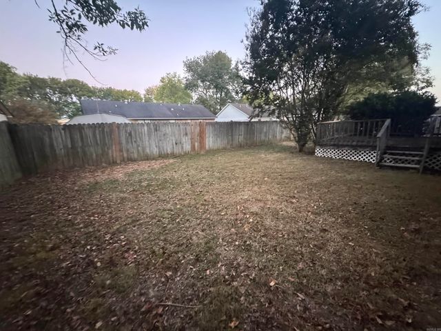 15 Overlook Drive, Searcy, AR 72143