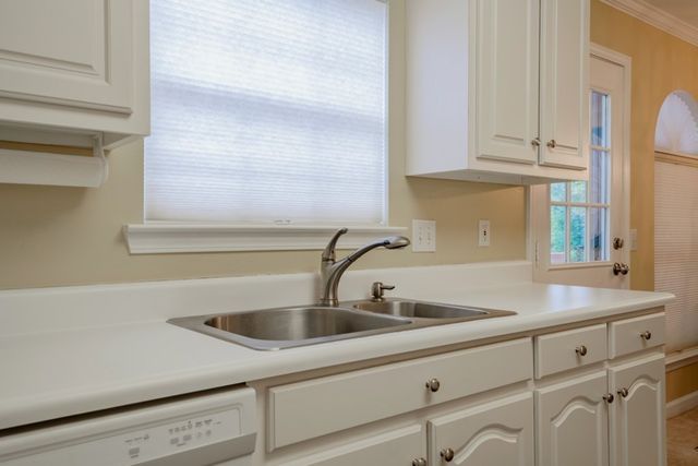 1694 Burnt Oak Drive # 208, Dalton, GA 30721
