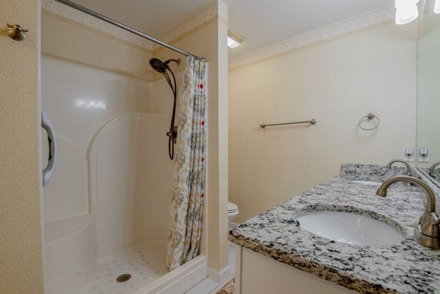 1694 Burnt Oak Drive # 208, Dalton, GA 30721