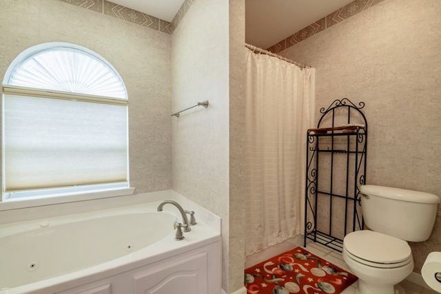 1694 Burnt Oak Drive # 208, Dalton, GA 30721