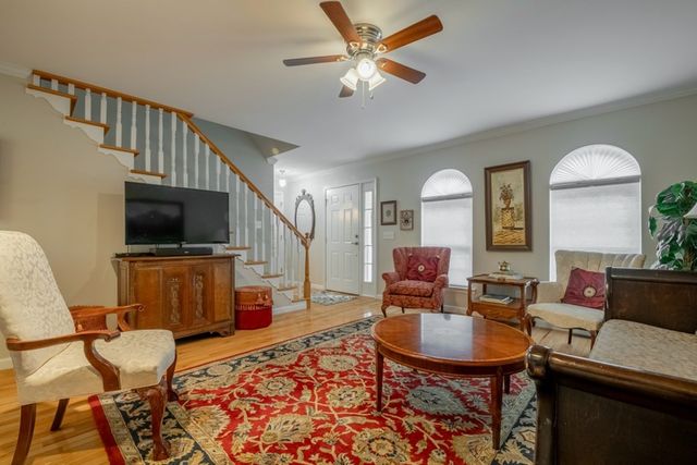 1694 Burnt Oak Drive # 208, Dalton, GA 30721