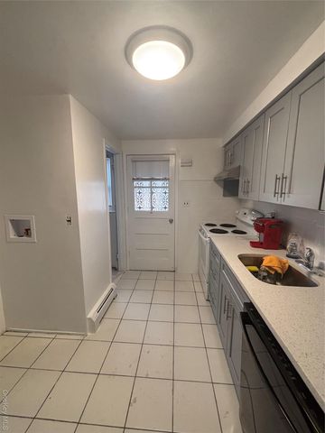 2355 Vista Court, Yorktown Heights, NY 10598