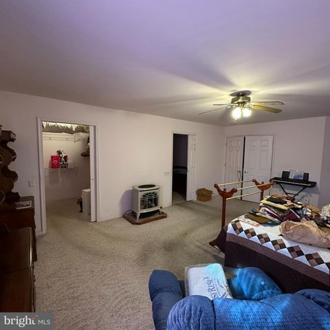 1840 EDGAR AVENUE, Chambersburg, PA 17201