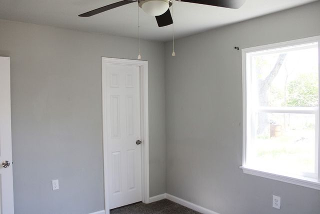 5205 Gordon Avenue, Fort Worth, TX 76115