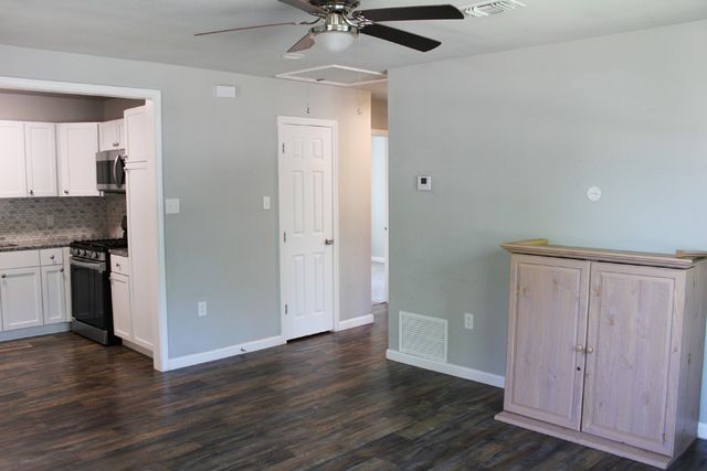 5205 Gordon Avenue, Fort Worth, TX 76115