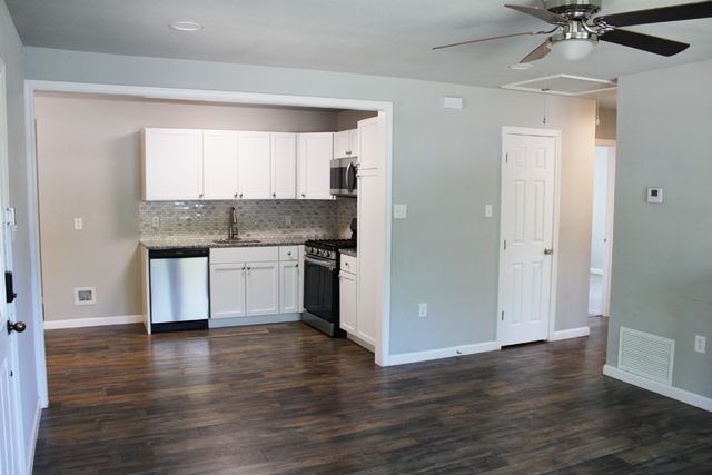 5205 Gordon Avenue, Fort Worth, TX 76115