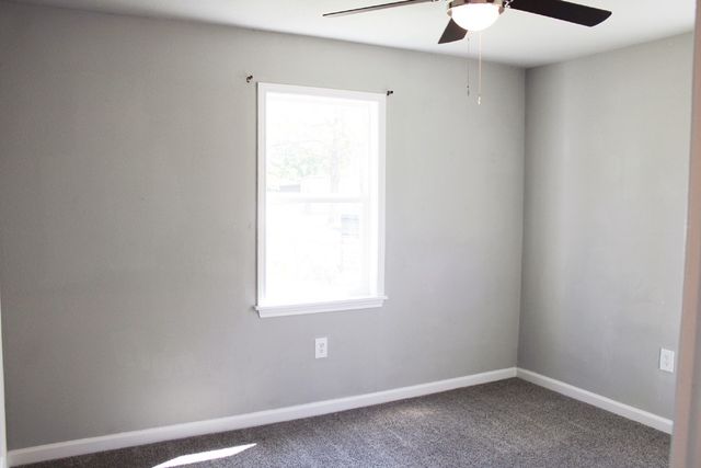 5205 Gordon Avenue, Fort Worth, TX 76115