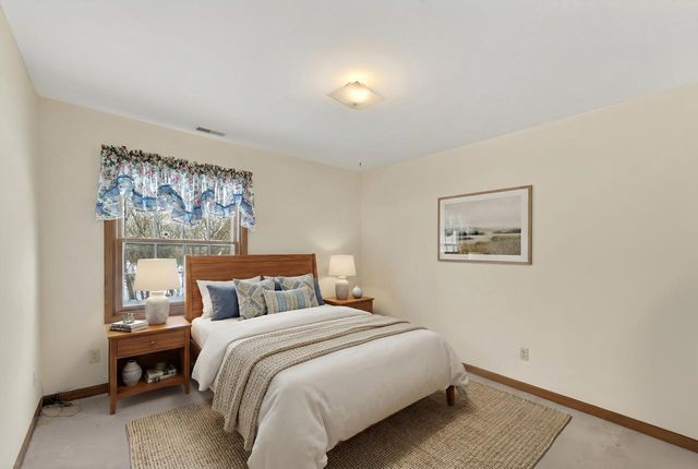 948 Dorothy COURT, Burlington, WI 53105