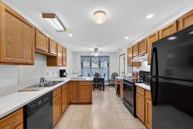 948 Dorothy COURT, Burlington, WI 53105