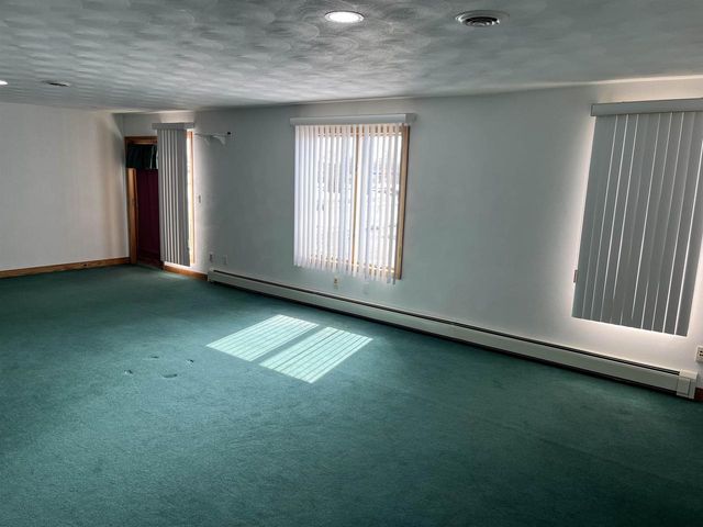 1407 N LYNNDALE DRIVE, Appleton, WI 54914