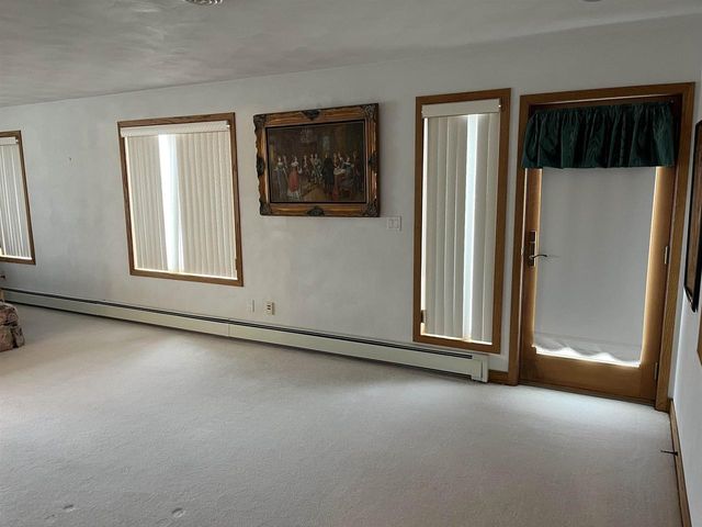 1407 N LYNNDALE DRIVE, Appleton, WI 54914