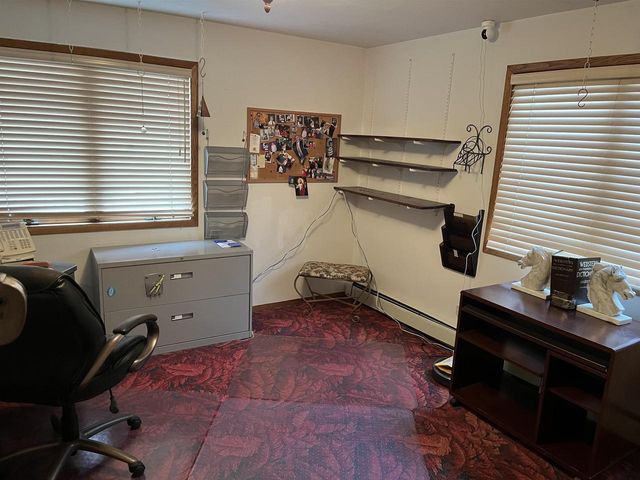 1407 N LYNNDALE DRIVE, Appleton, WI 54914