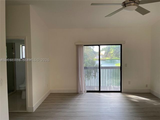4157 SW 85th Ave 3, Davie, FL 33328