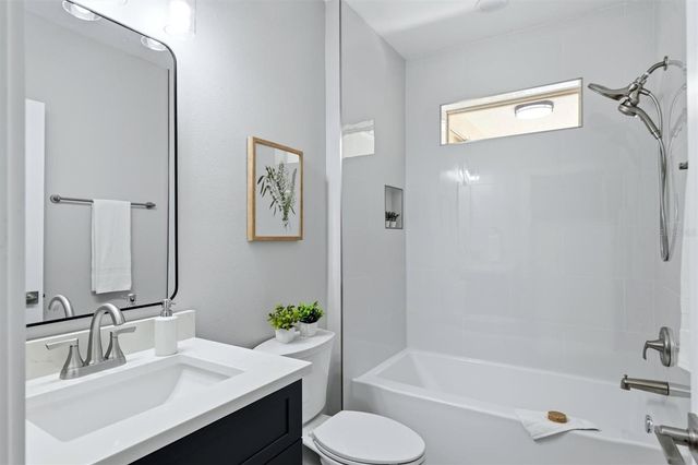 503 AUBURN COVE CIRCLE, Venice, FL 34292