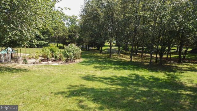 1613 WALTON RD, Blue Bell, PA 19422