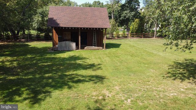 1613 WALTON RD, Blue Bell, PA 19422