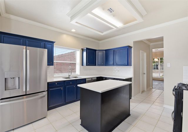 1811 Laurel Rose Lane, Houston, TX 77014