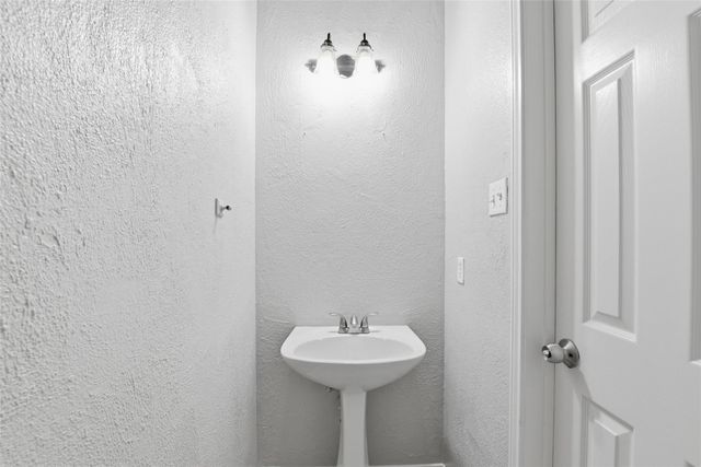 1811 Laurel Rose Lane, Houston, TX 77014