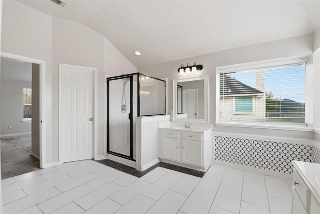 1811 Laurel Rose Lane, Houston, TX 77014