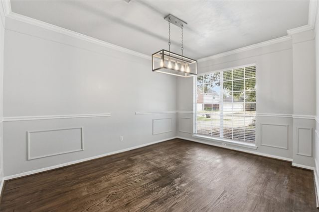 1811 Laurel Rose Lane, Houston, TX 77014