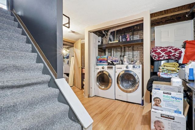 2 Surrey Court, Plain City, OH 43064