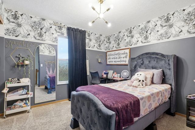 2 Surrey Court, Plain City, OH 43064