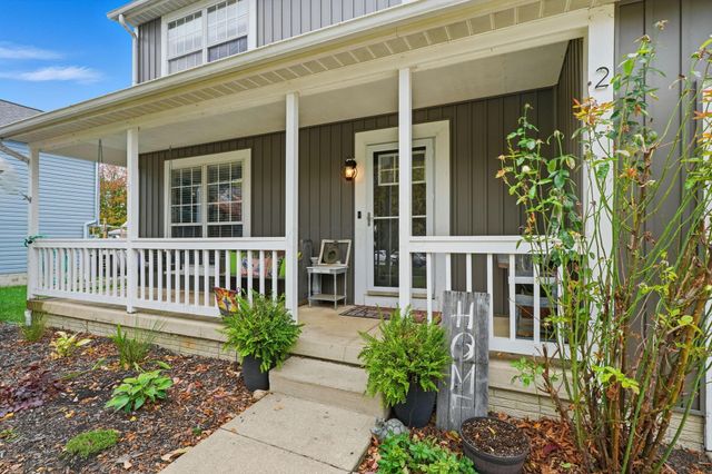 2 Surrey Court, Plain City, OH 43064