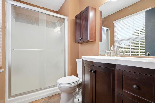 2 Surrey Court, Plain City, OH 43064