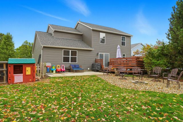 2 Surrey Court, Plain City, OH 43064