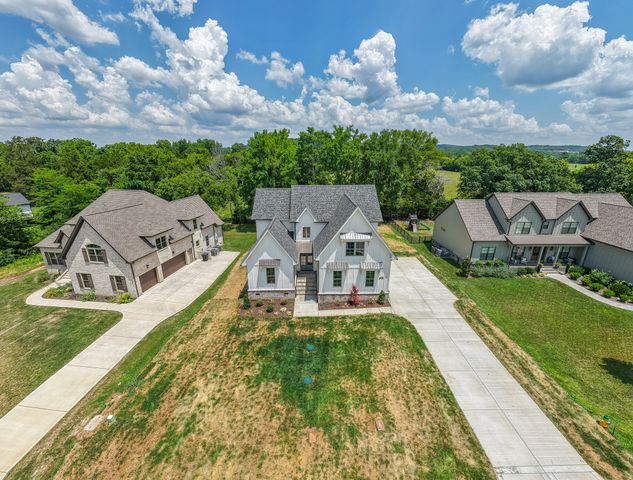 8 Martha Washington Way, Murfreesboro, TN 37130