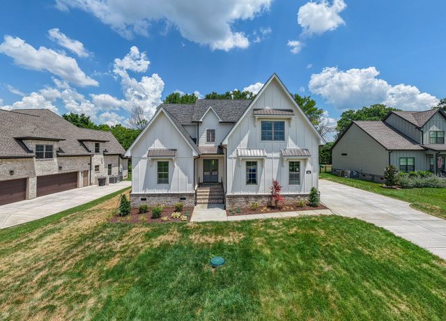 8 Martha Washington Way, Murfreesboro, TN 37130