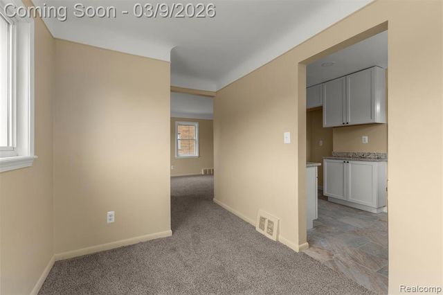 15275 Anne Avenue, Allen Park, MI 48101