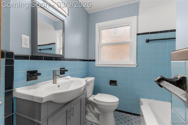 15275 Anne Avenue, Allen Park, MI 48101