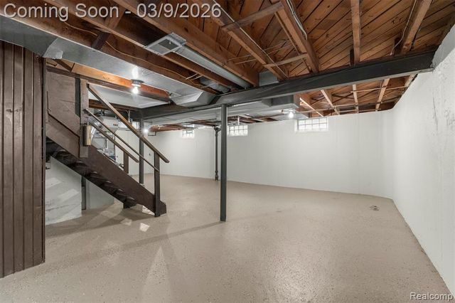 15275 Anne Avenue, Allen Park, MI 48101