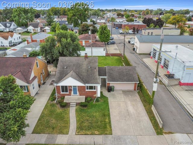 15275 Anne Avenue, Allen Park, MI 48101