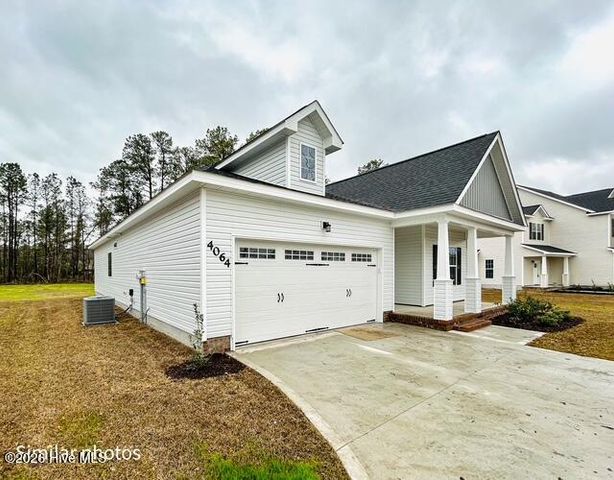 1233 Inner Banks Lane, Jacksonville, NC 28546