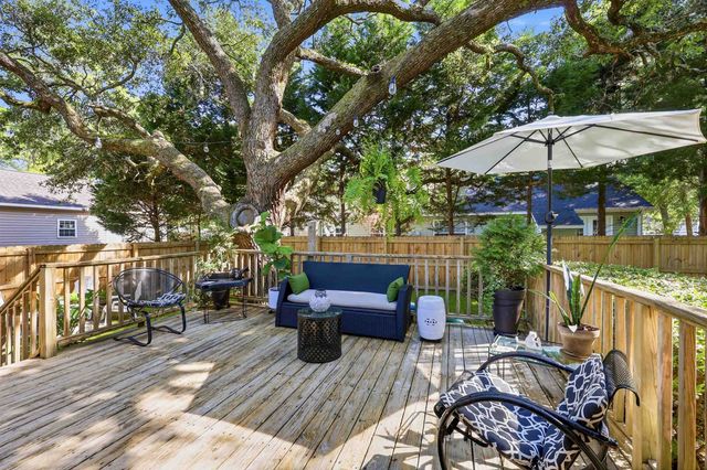 110 Minnow Dr., Pawleys Island, SC 29585