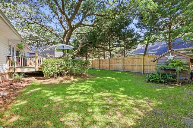 110 Minnow Dr., Pawleys Island, SC 29585